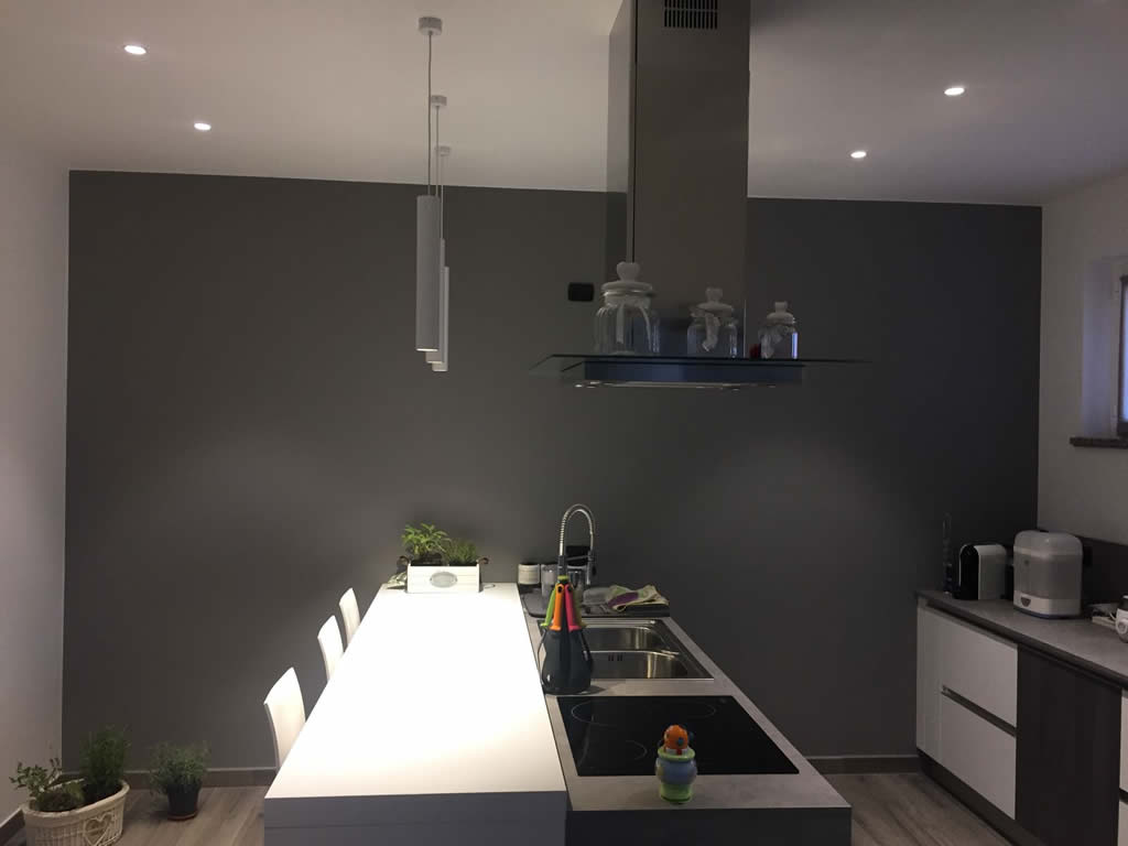 Illuminazione Cucina e Sala da Pranzo Villa Privata - La Luce Illuminazione Cucina e Sala da Pranzo Villa Privata - La Luce